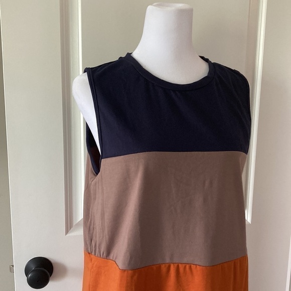 Emery Rose medium tank top blue tan color block sleeveless - Picture 2 of 10